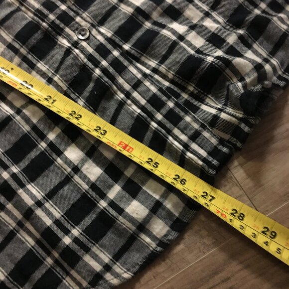 Chaps Black and White Plaid Flannel Cotton Button Down Shirt - Picture 13 of 15